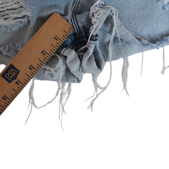 RtA Los Angeles Distressed Cutoff Shorts Size 26 Light Wash Frayed Hem Ripped Gr - Picture 6 of 11
